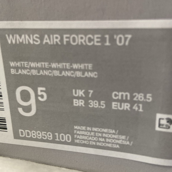 NIKE AIR FORCE 1 ‘07 TRIPLE WHITE SNEAKERS - Picture 11 of 12